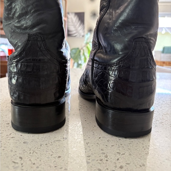 Cody James Black Leather Cowboy Boots size 11 - Picture 3 of 10